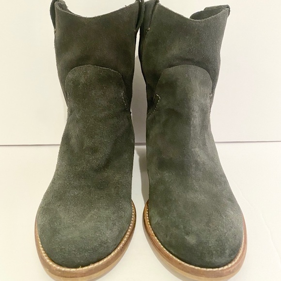 Dolce Vita ‘Graham’ Suede Pull-On Bootie - Picture 3 of 8